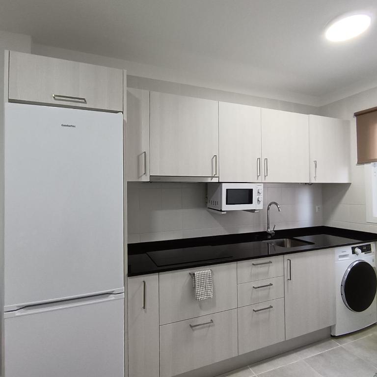 Alojamientos KYOMU El Sol - Apartamento Estándar de 1 dormitorio - 4