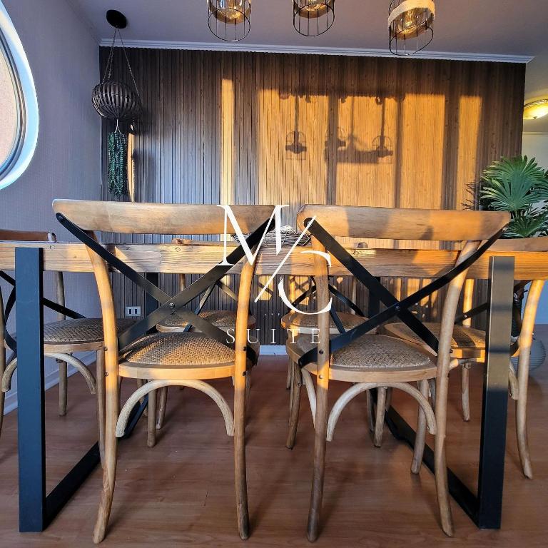 Comodidad total en el centro: Deptos 1, 2 y 3 hab. + WiFi y Parking incluidos - Habitación Triple Superior con vistas al mar - 36