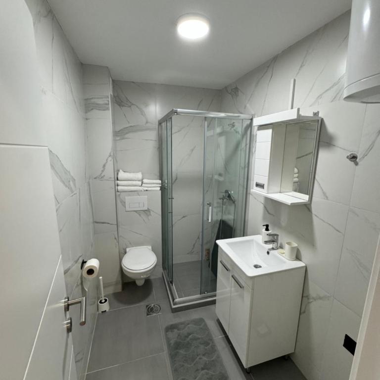 Apartments Dora - Studio - 6