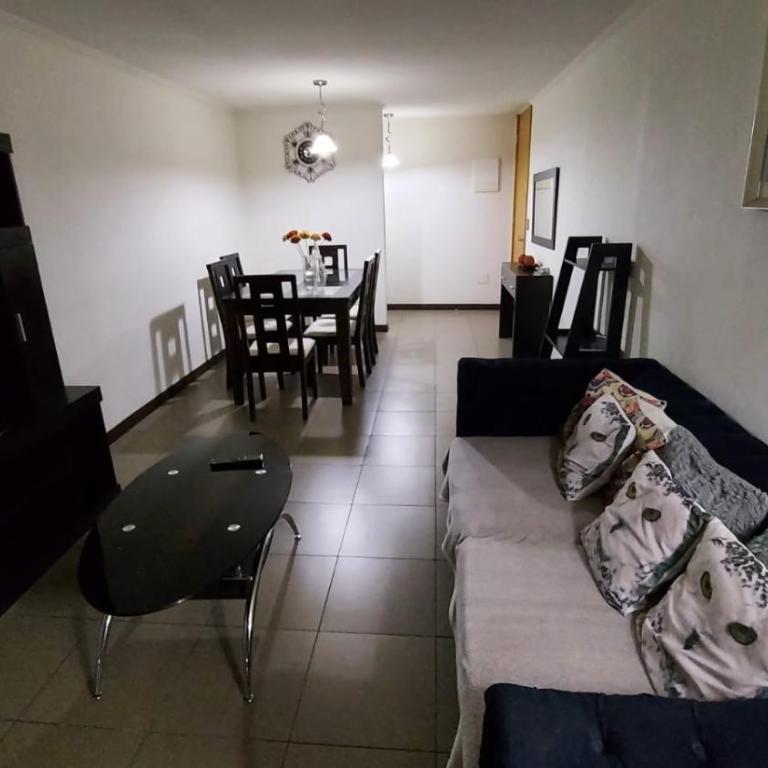 Lujoso Departamento - Apartamento de 3 dormitorios con vistas al mar - 9