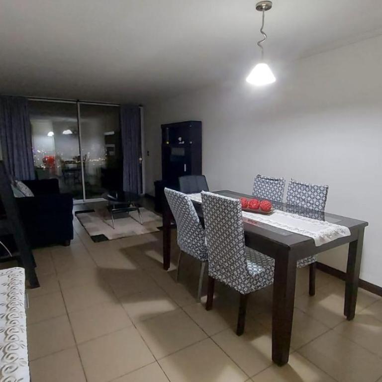 Lujoso Departamento - Apartamento de 3 dormitorios con vistas al mar - 10