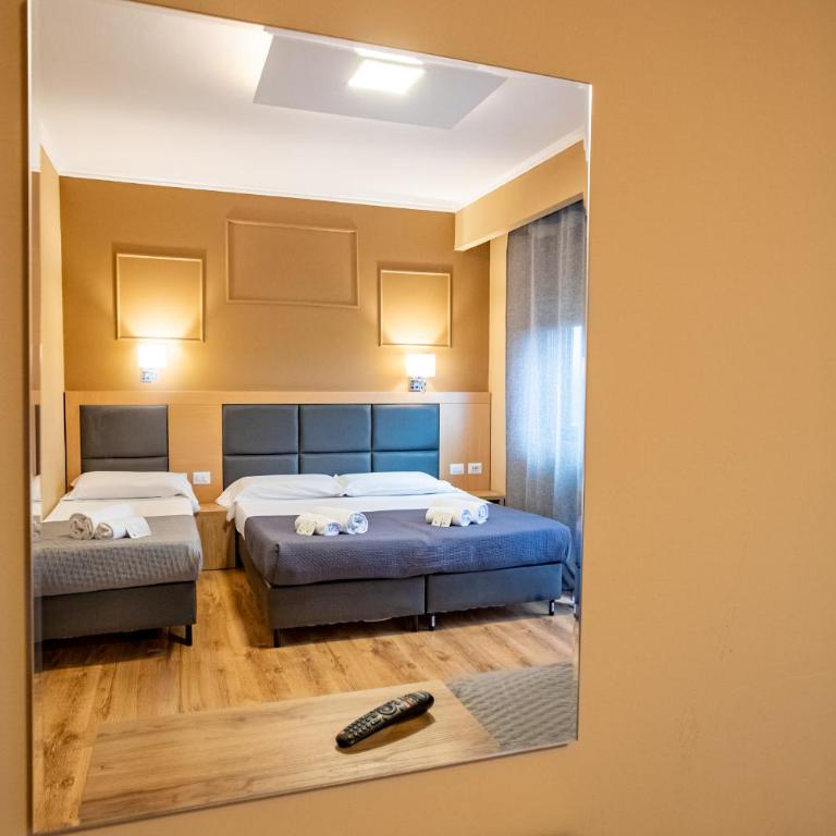 EURHOTEL - Camera Tripla Standard - 2