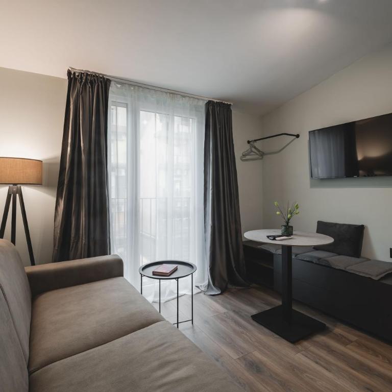 Moon apartment 2 - Apartman s 1 Spavaćom Sobom i Balkonom - 9