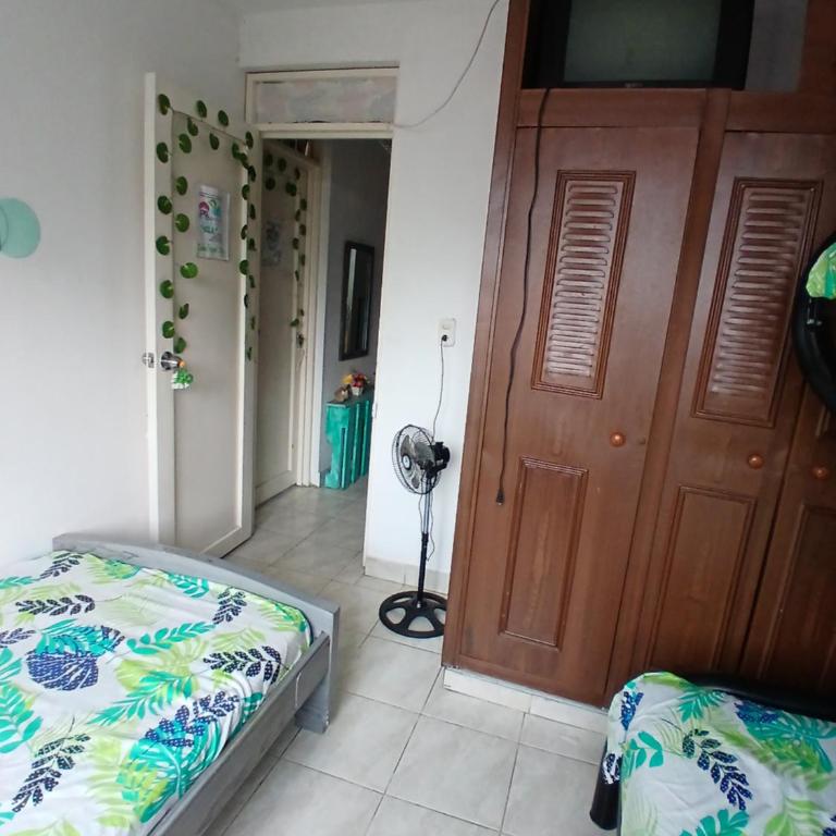 MANOA "Lugar de descanso" HABITACION CON VISTA A LA CIUDAD, FRESCO Y VENTILADO - Habitación Doble Deluxe - 2 camas - 2