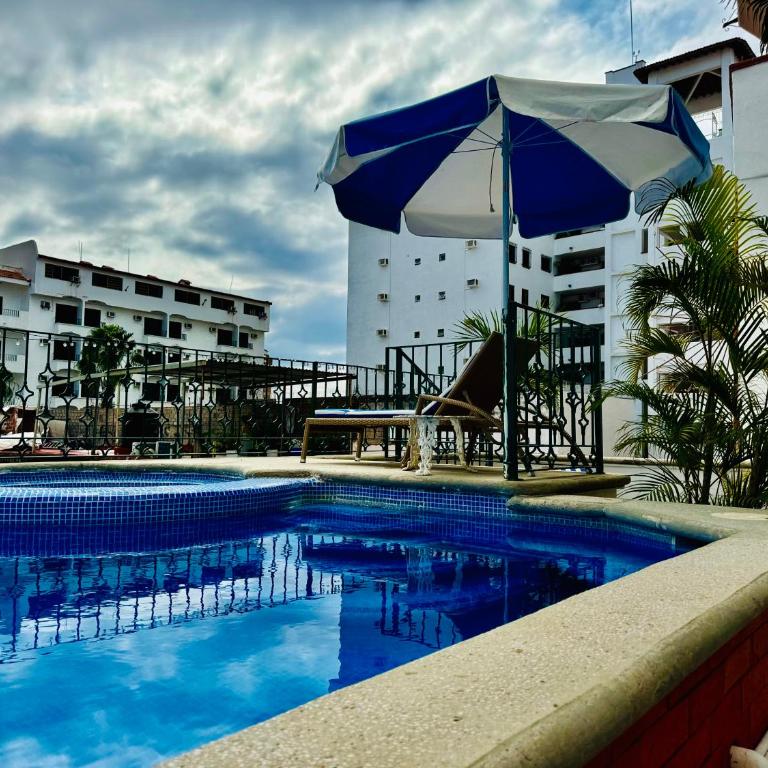 Sunny Jr Suites in downtown Puerto Vallarta - One-Bedroom Apartment - 7