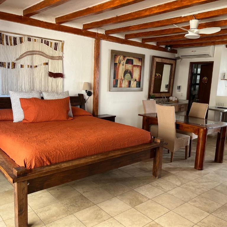 Sunny Jr Suites in downtown Puerto Vallarta - One-Bedroom Apartment - 9