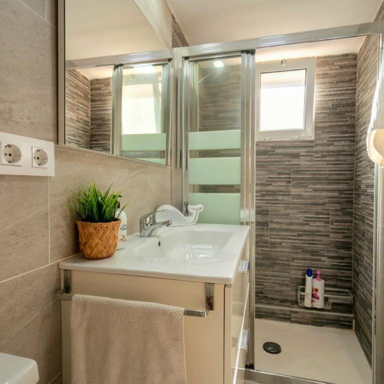 Apto 2 P Ferrandis - Apartamento de 1 dormitorio con vistas al parque - 9