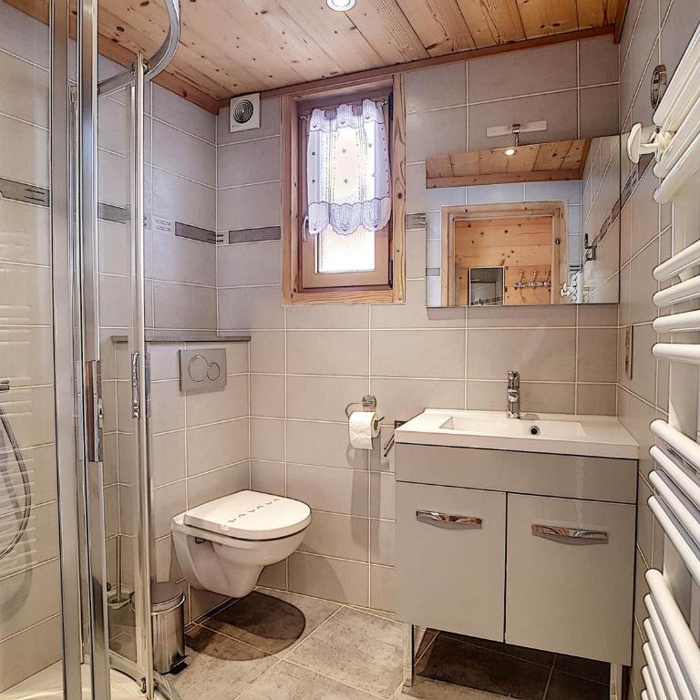 Appartement La Clusaz 4 pers, balcon, Wifi - FR-1-818-25 - Apartment - 7