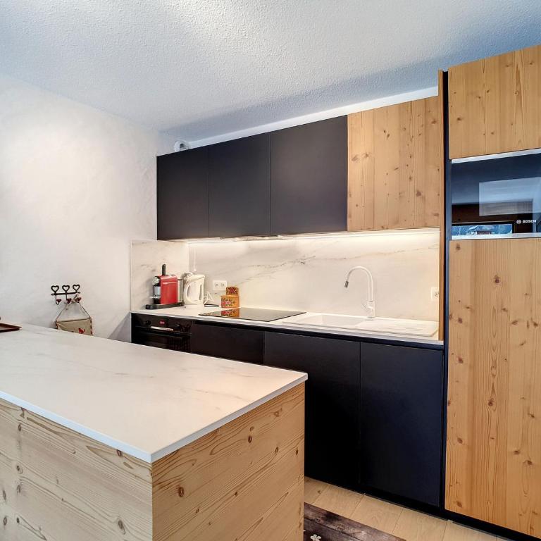 La Clusaz: Appartement 6 pers, Terrasse, Wifi - FR-1-818-58 - Apartamento - 5