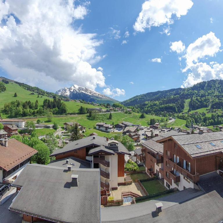 La Clusaz - Appartement pour 4 avec balcon et wifi - FR-1-818-67 - Appartamento - 8