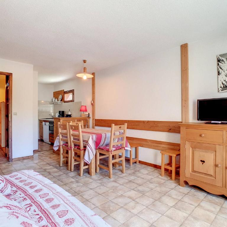 Appartement 40m², 6 pers, balcon sud, wifi inclus - FR-1-818-75 - Appartement - 3