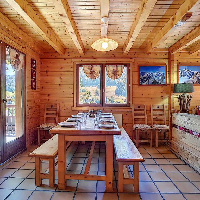 Chalet 4* à La Clusaz, 10 pers, garage et balcon - Chalet 3 Chambres - 4