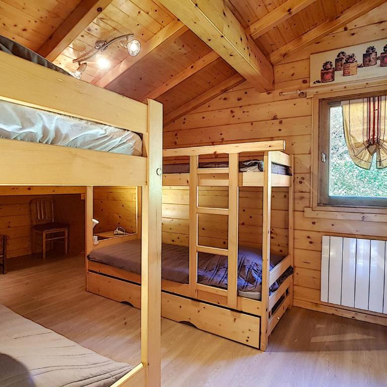 Chalet 4* à La Clusaz, 10 pers, garage et balcon - Chalet 3 Chambres - 8