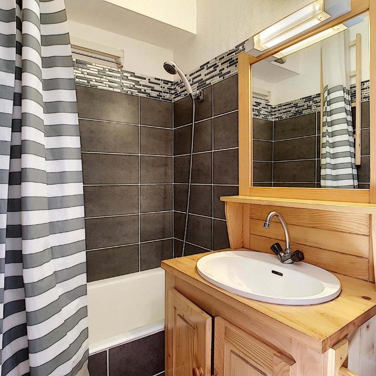 La Clusaz, Apt 6 pers, 2e étage, Wifi, Garage - FR-1-818-79 - Appartement - 6