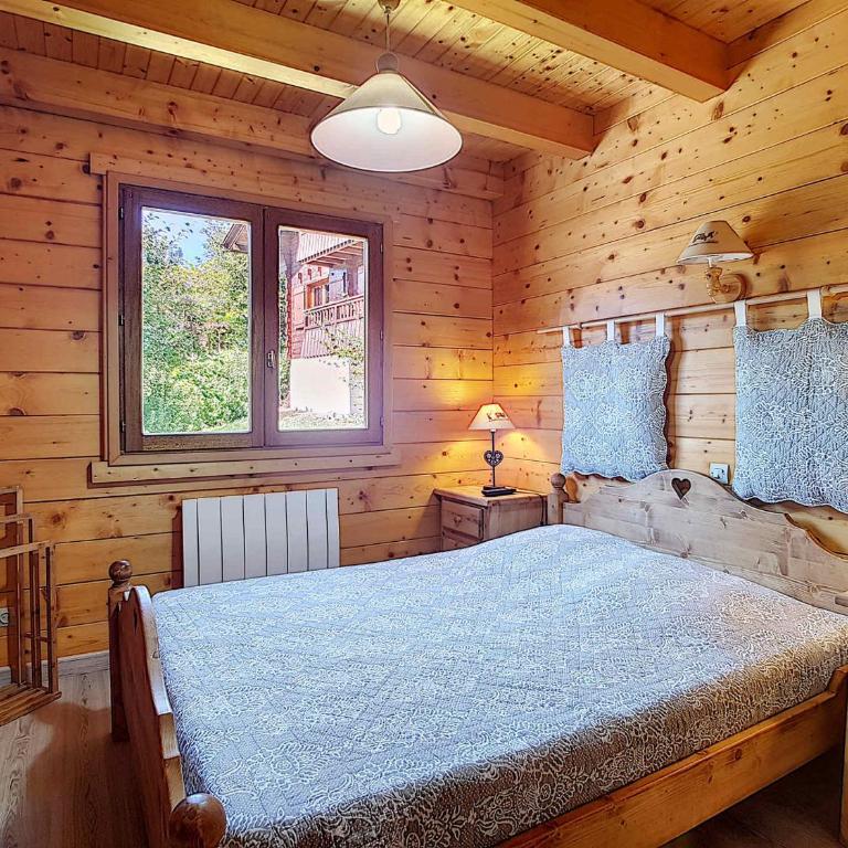 Chalet 4* à La Clusaz, 10 pers, garage et balcon - Chalet 3 Chambres - 9