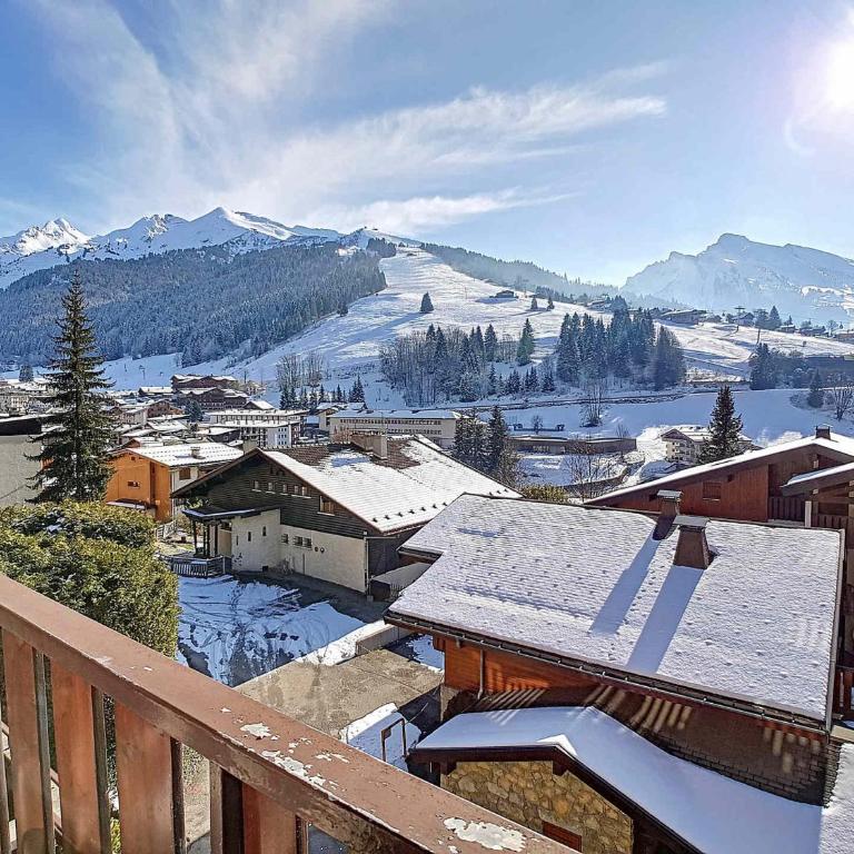 La Clusaz, Apt 6 pers, 2e étage, Wifi, Garage - FR-1-818-79 - Appartement - 9