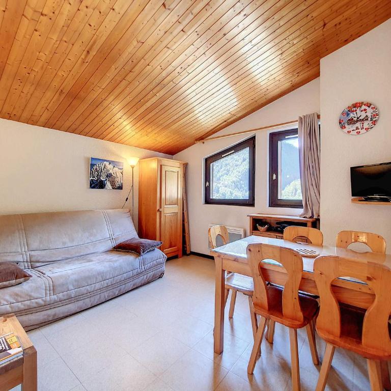 Appartement cosy à La Clusaz, 4 pers, animaux admis, WiFi - FR-1-818-81 - Estudio - 1