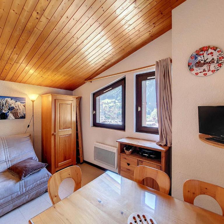 Appartement cosy à La Clusaz, 4 pers, animaux admis, WiFi - FR-1-818-81 - Estudio - 3