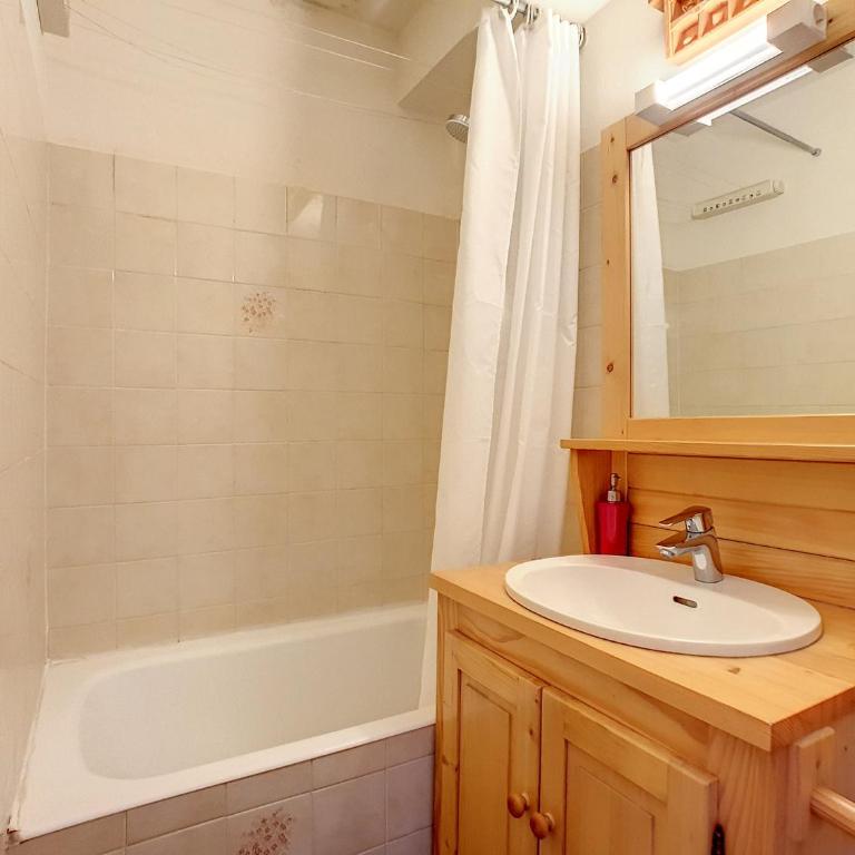 Appartement cosy à La Clusaz, 4 pers, avec WiFi - FR-1-818-38 - Appartement - 6