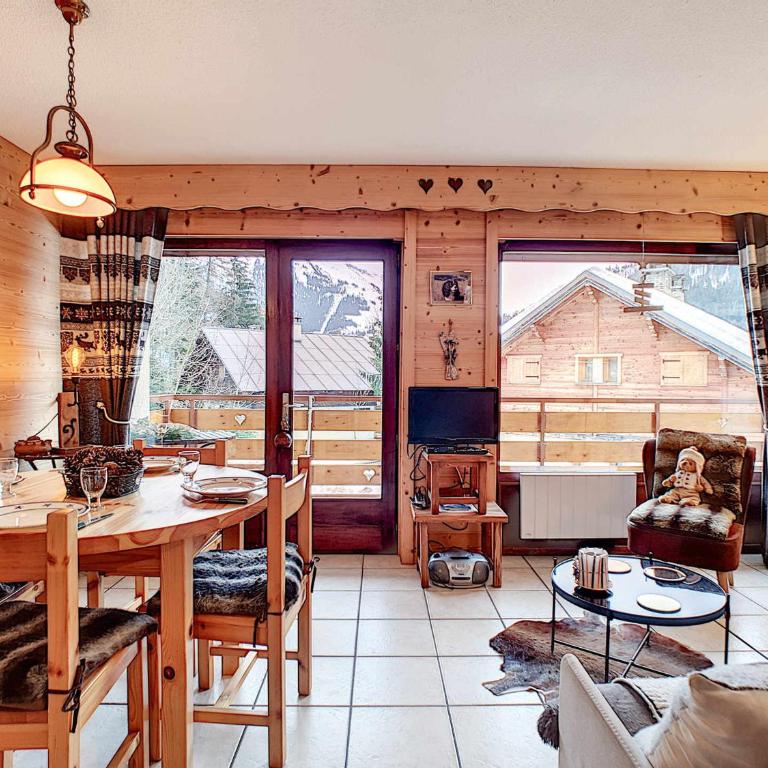 À La Clusaz, superbe appart 35m² pour 4 pers avec balcon au sud - FR-1-818-64 - Apartamento - 1