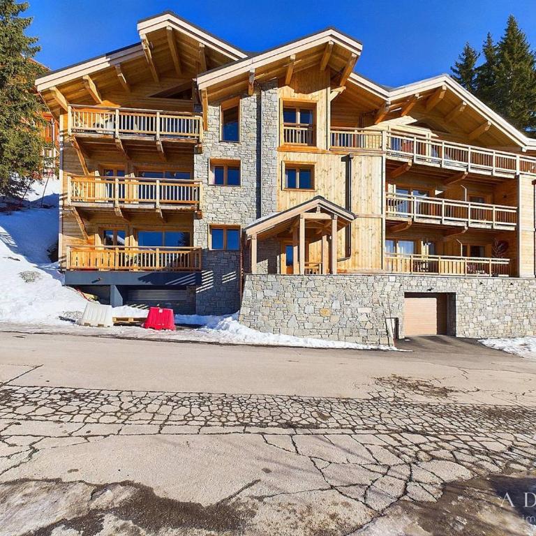 Appartement T4 dernier étage avec cheminée et parking proche pistes - FR-1-398-678 - Apartment - 24