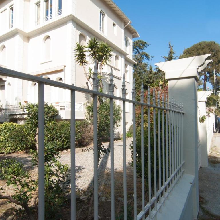 Sunny duplex close to Croisette, free parking - Appartement en Duplex - 11