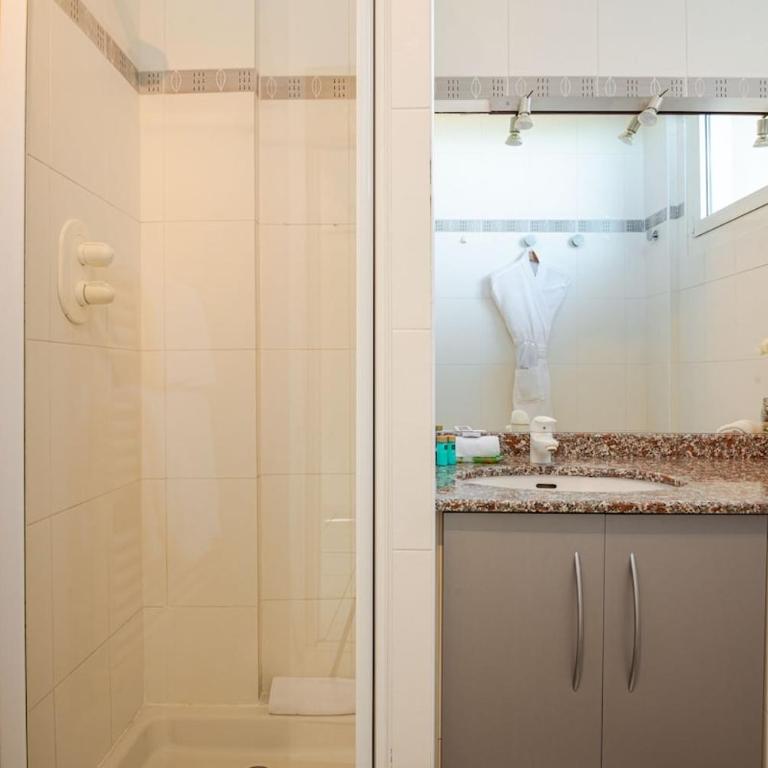 Sunny duplex close to Croisette, free parking - Appartement en Duplex - 21