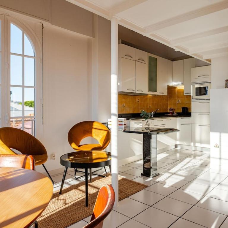 Sunny duplex close to Croisette, free parking - Appartement en Duplex - 25