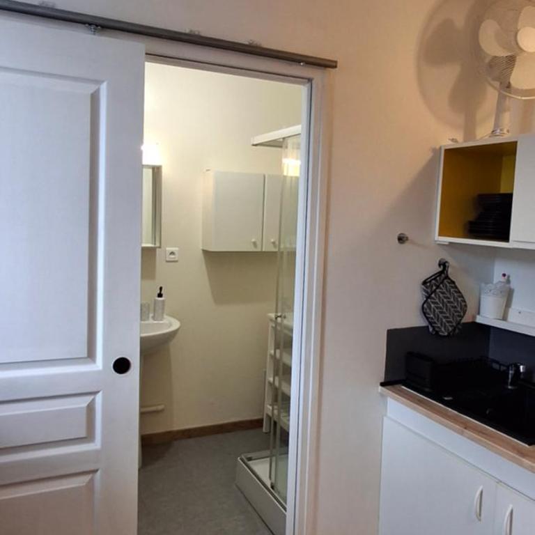 Les studios d'Eric N6 - One-Bedroom Apartment - 10
