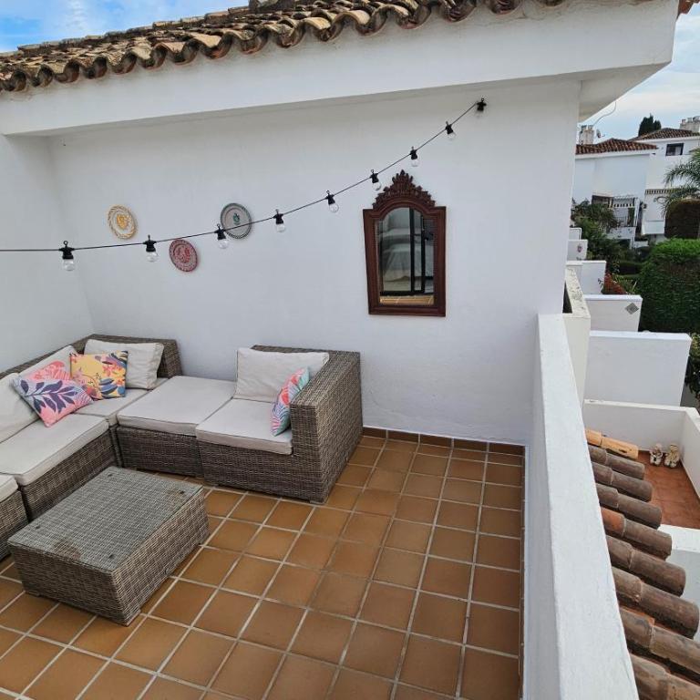4 Bedroom Townhouse 200 meters from the Beach! - Apartment - 13