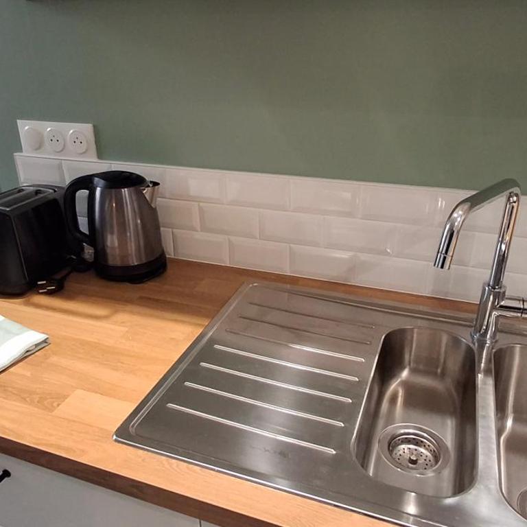 Appartement spacieux centre ville parking privé - Appartamento con 2 Camere da Letto - 18