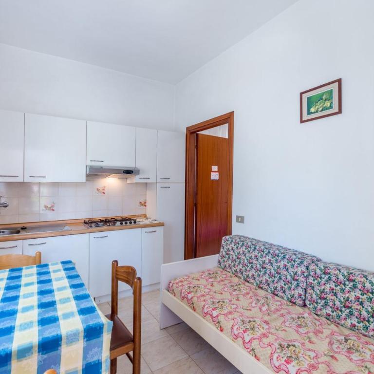 Cozy apartment a few steps from the beach - Apartment - 2