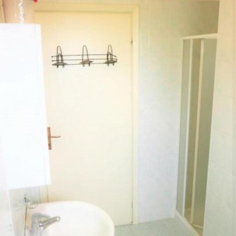 Convenient flat close to the beach - Appartamento - 10
