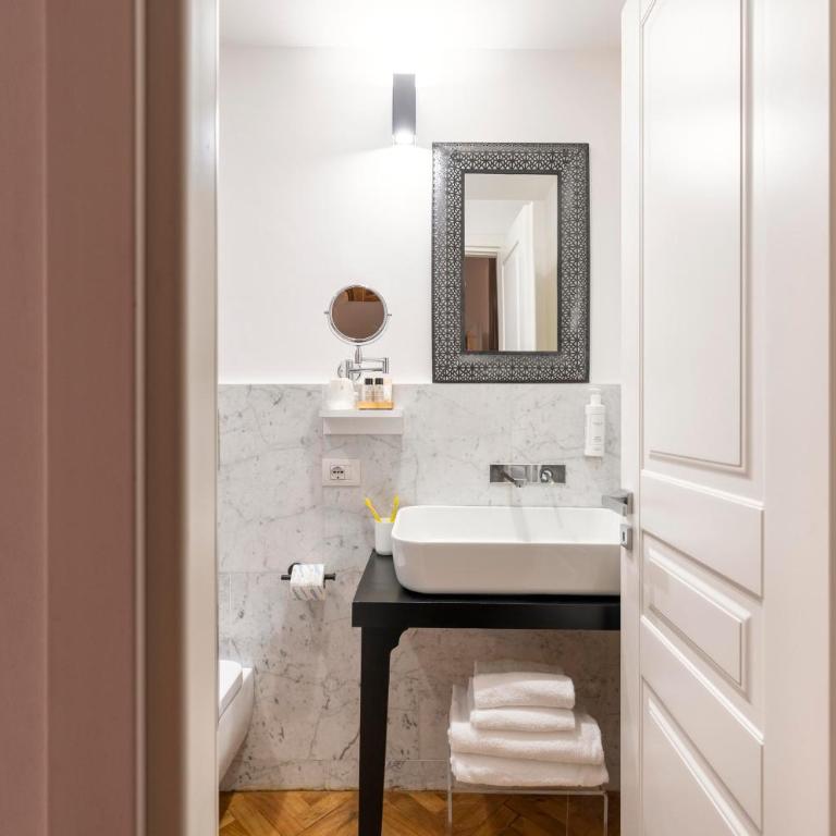 Vanity Navona - Junior Suite - 7