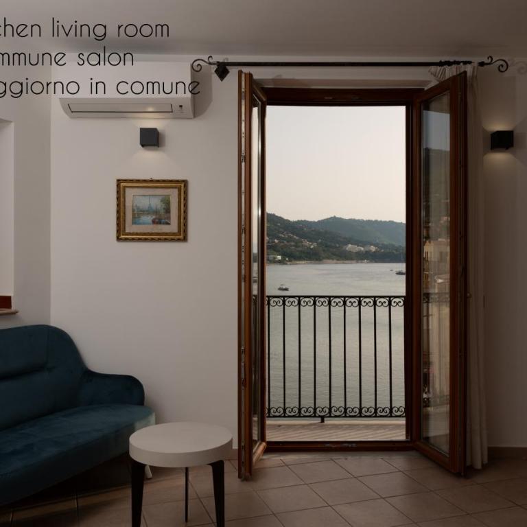 Casa Vacanze Tramonto alla Marina - Double Room with Balcony and Sea View - 52