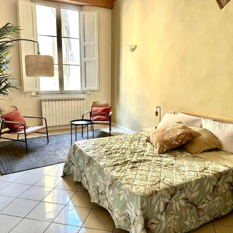 San Giorgio home,cozy apartment Siena city center - Three-Bedroom Apartment - 8