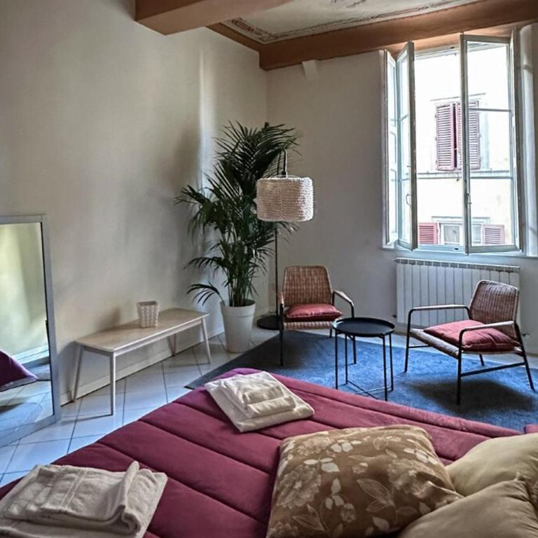 San Giorgio home,cozy apartment Siena city center - Three-Bedroom Apartment - 9