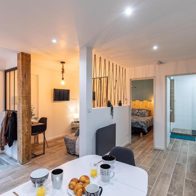 Le Coup de Coeur - À 4min du Sanctuaire - 1min des commerces - 3pers - Apartment mit 1 Schlafzimmer - 4