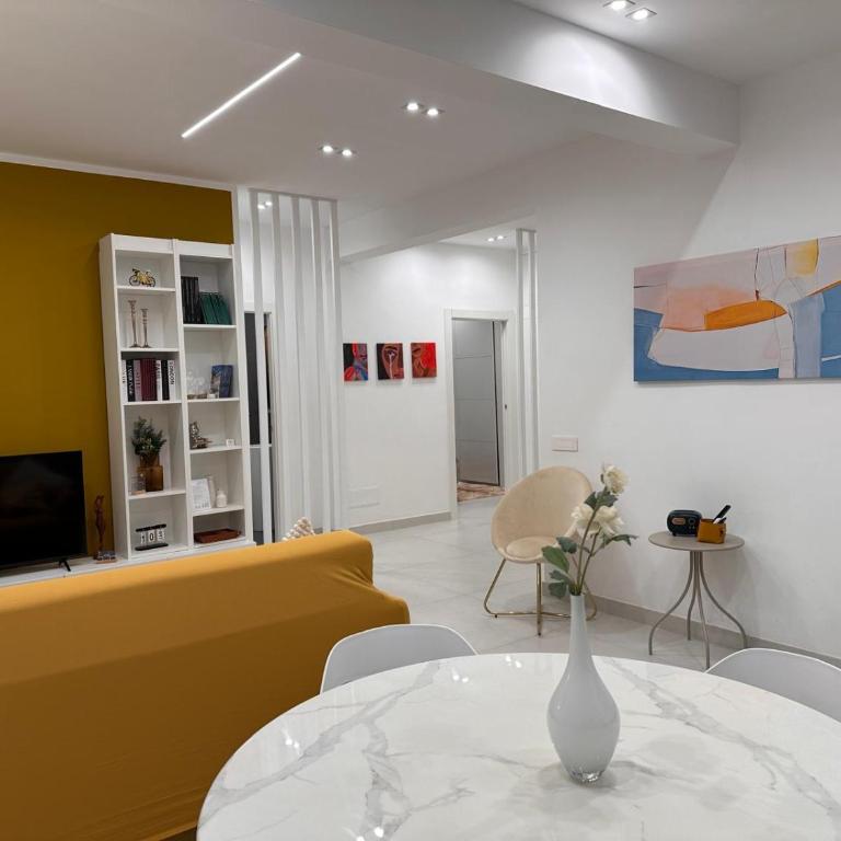 RDhomes Falvo, Vomero - One-Bedroom Apartment - 69