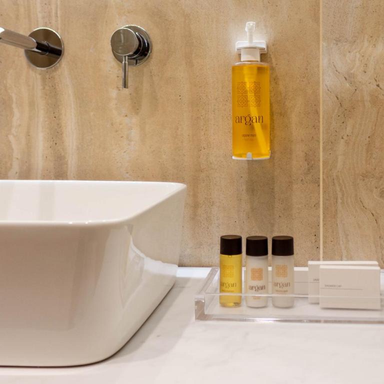 Casa Marina Rooms & Apartments - Deluxe Room - 8