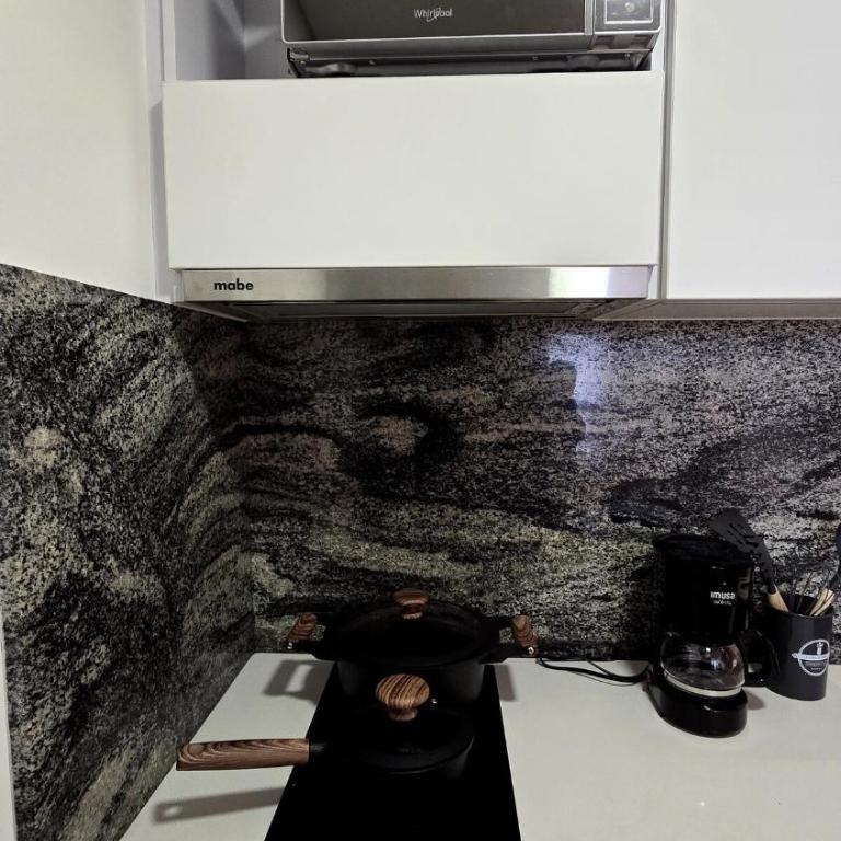 Moderno Estudio en Chapinero - Apartamento de 2 dormitorios - 32