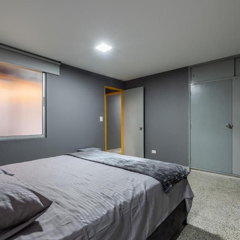 Manila Suite Jacuzzi Ac Luxury - Apartamento de 4 dormitorios con balcón - 27