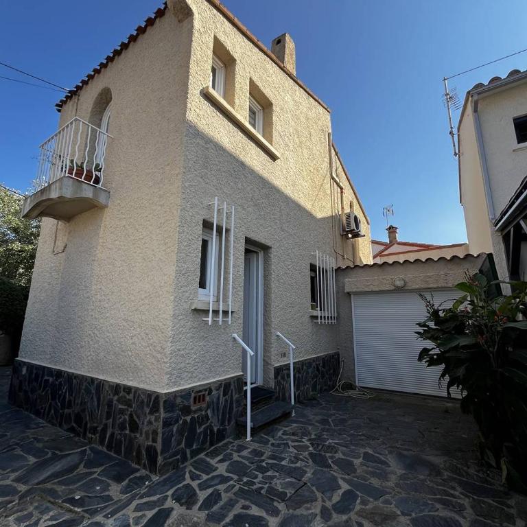 Villa T4 type canétoise climatisée et proche plage - 6ILEF56 - Maison de Vacances 4 Chambres - 5