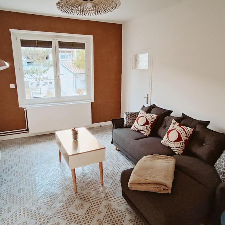 Agréable maison avec jardin à 100m de la plage - Maison 2 Chambres - 3