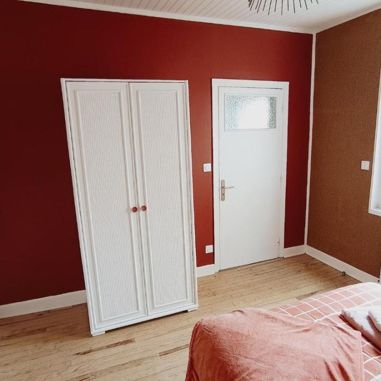 Agréable maison avec jardin à 100m de la plage - Maison 2 Chambres - 17