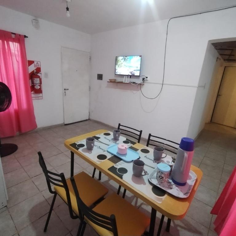 Los Resilientes - Casa de 2 dormitorios - 1