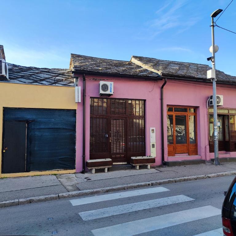 Studio Apartment Mostari - Stunning Old Bridge View - Perfectly located in Mostar Old Town - One-Bedroom Apartment - 4