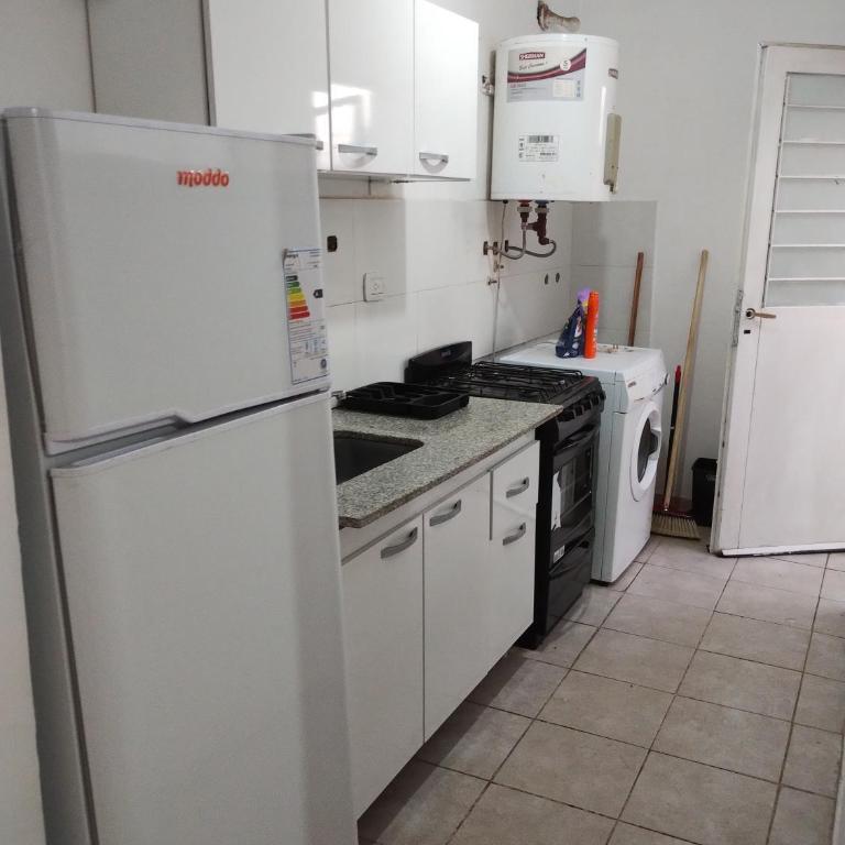 Los Resilientes - Casa de 2 dormitorios - 2