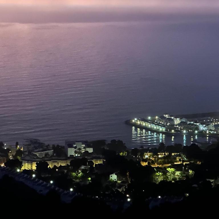 Traumvilla mit privaten Pool - Villa con vistas al mar - 32
