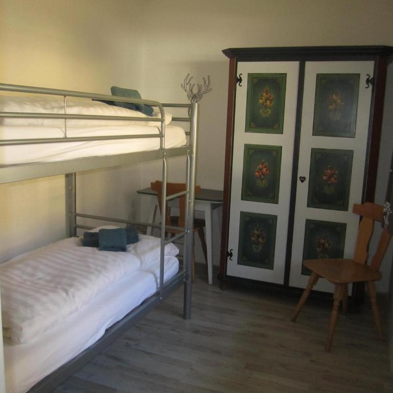 Gasthof Fair - Familienzimmer mit eigenem Bad - 5